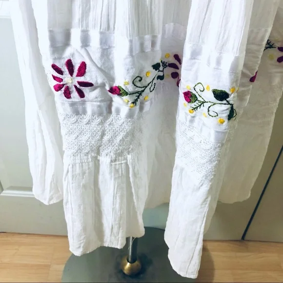 Mexican Off Shoulder Dress Floral Embroidered Lace Gauzy Cotton Size L - Picture 14 of 15